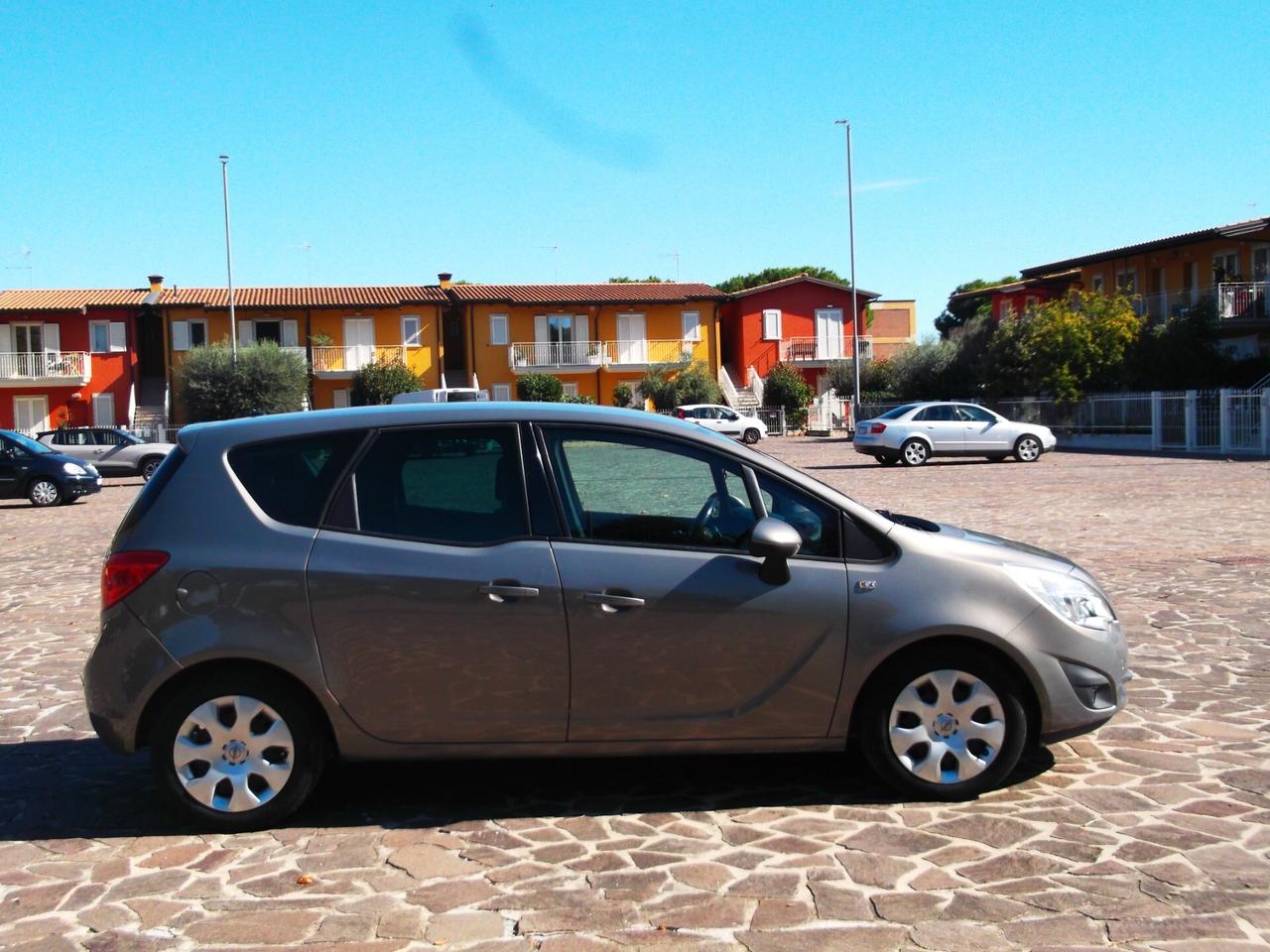 Opel Meriva 1.3 CDTI solo 140 mila km. Neop. 2011