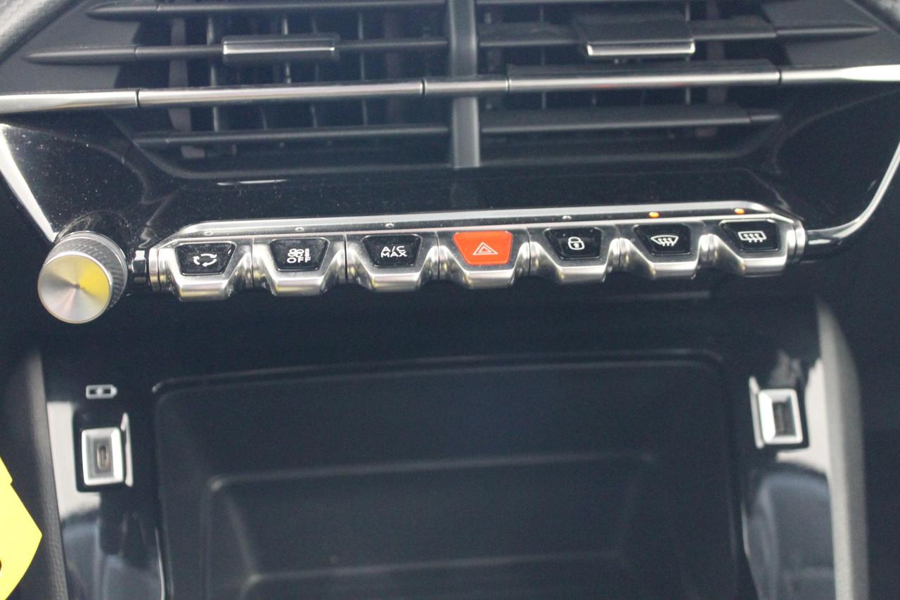 Peugeot 208 1.2 Puretech ALLURE 100 Cv.