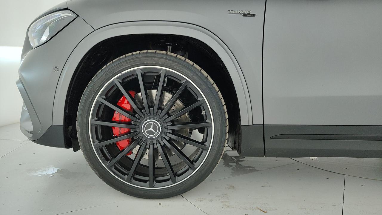 Mercedes-Benz Mercedes-AMG GLA 35 4MATIC