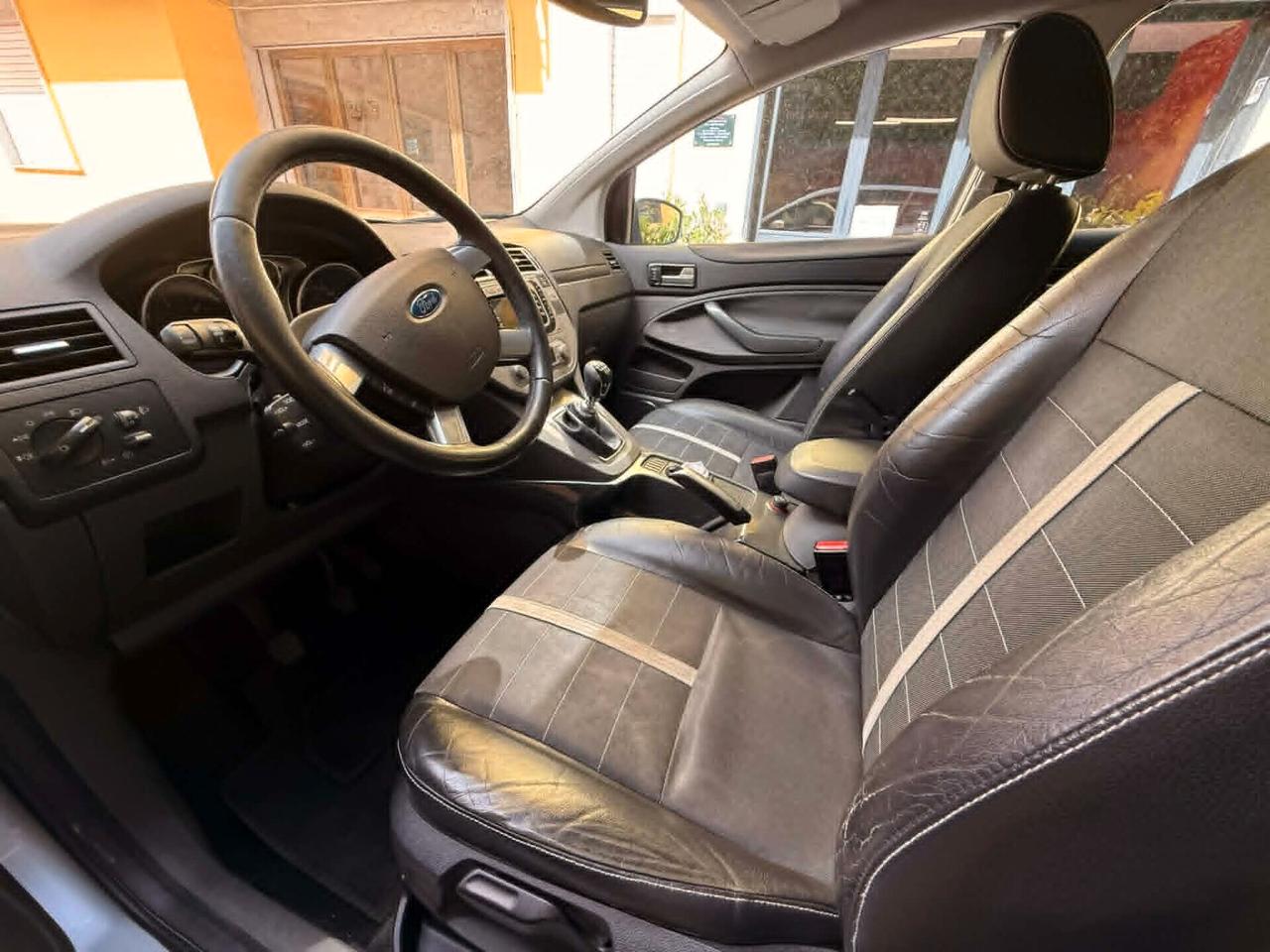 Ford Kuga 2.0 TDCi 136 CV 4WD Titanium