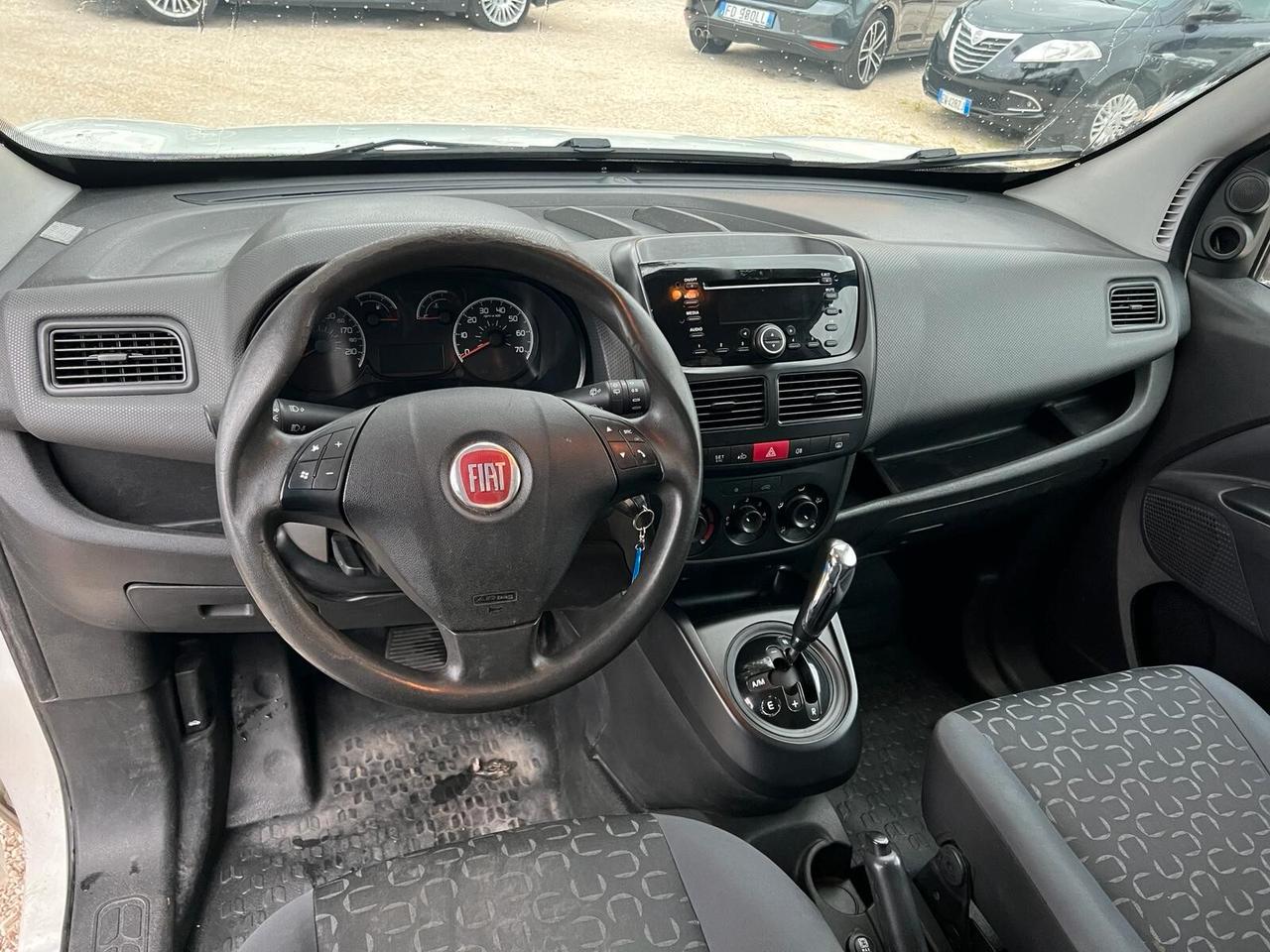 Fiat Doblò 1.6 MJT 90CV Dualogic Tetto Alto XL