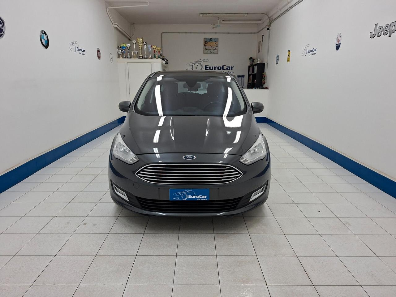 Ford C-Max 1.5 TDCi 120cv Powershift Titanium