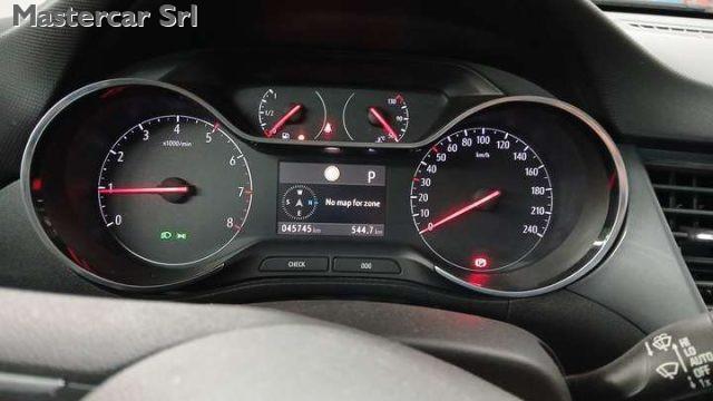 OPEL Crossland X NEOPATENTATI 1.2 Elegance AUTOMATICA TG: GT114MB