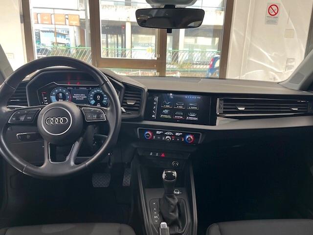 Audi A1 citycarver 30 TFSI S tronic Admired