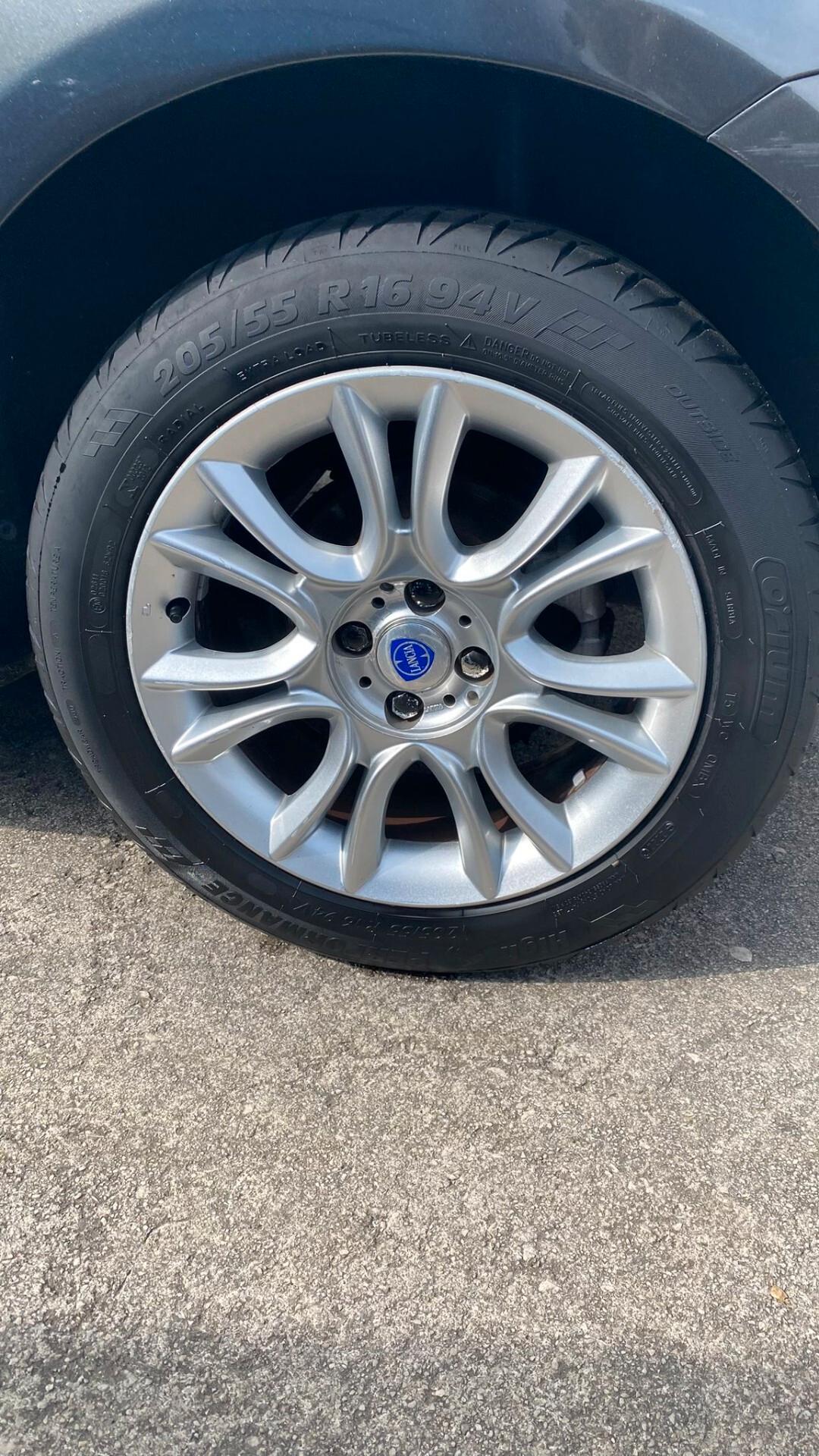 Lancia Delta 1.6 MJT DPF Gold 120cv