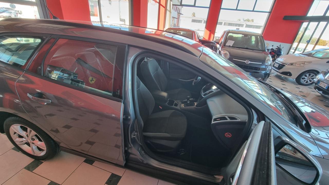 Ford Focus 1.6 TDCi 115 CV SW Titanium