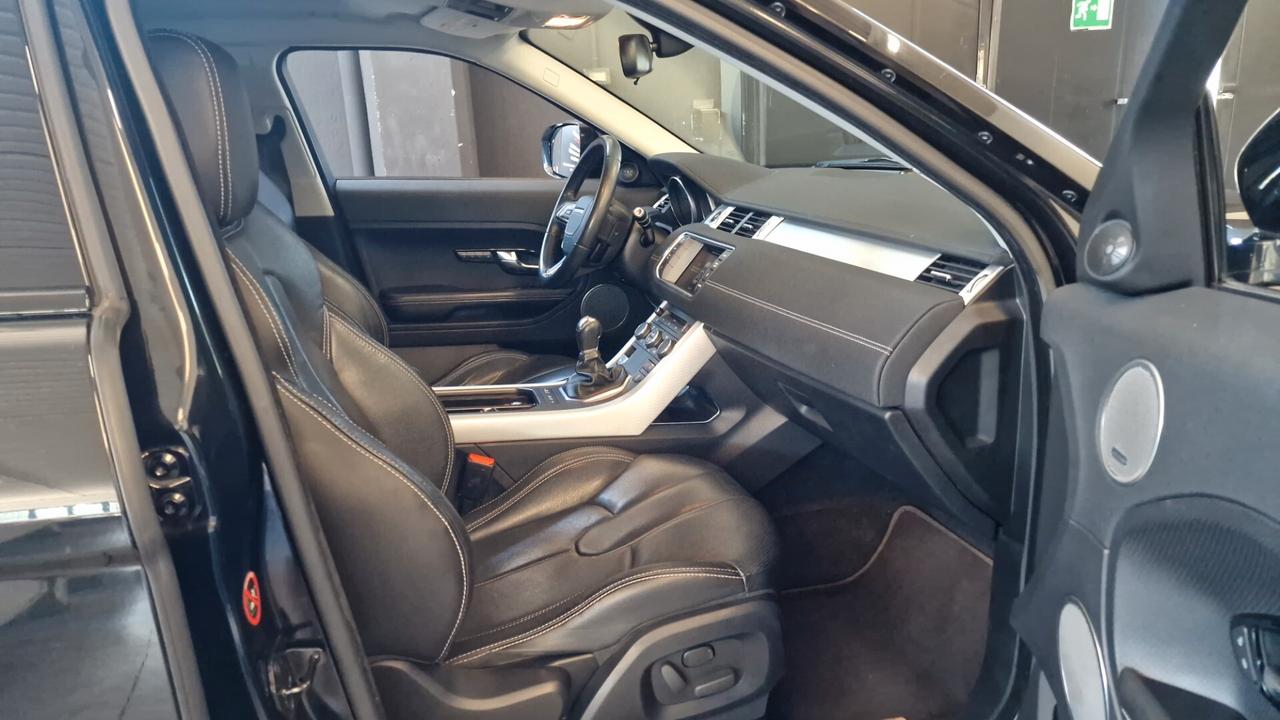 Land Rover Range Evoque 2.2 TD4 5p. Dynamic