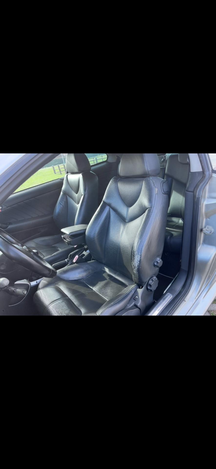 Alfa Romeo GT 1.9 MJT 16V Luxury