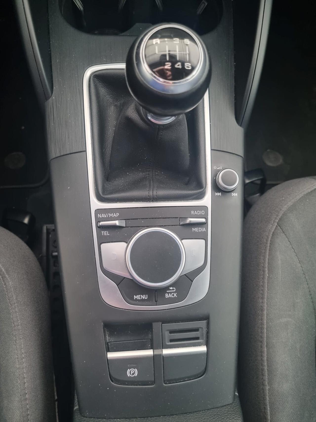 Audi A3 Sportback 1.6 TDI Business Advanced S Line 116 cv