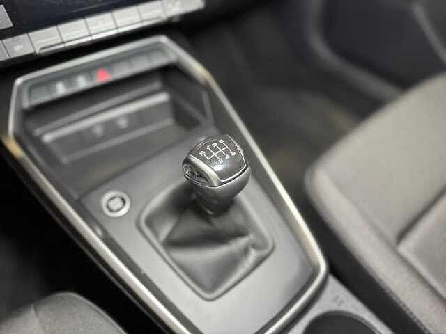 Audi A3 SPB 30 TDI Business
