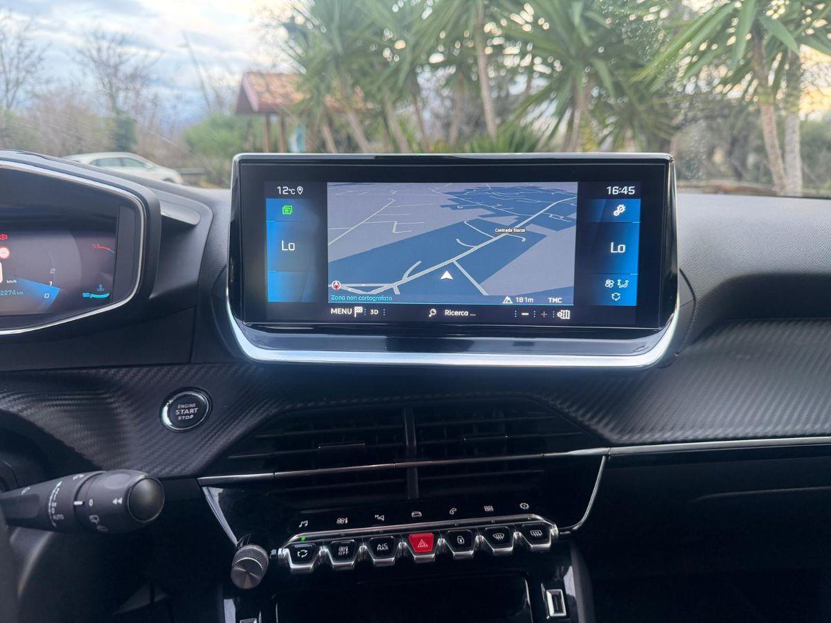 PEUGEOT - 2008 - BlueHDi 100 S&S Allure