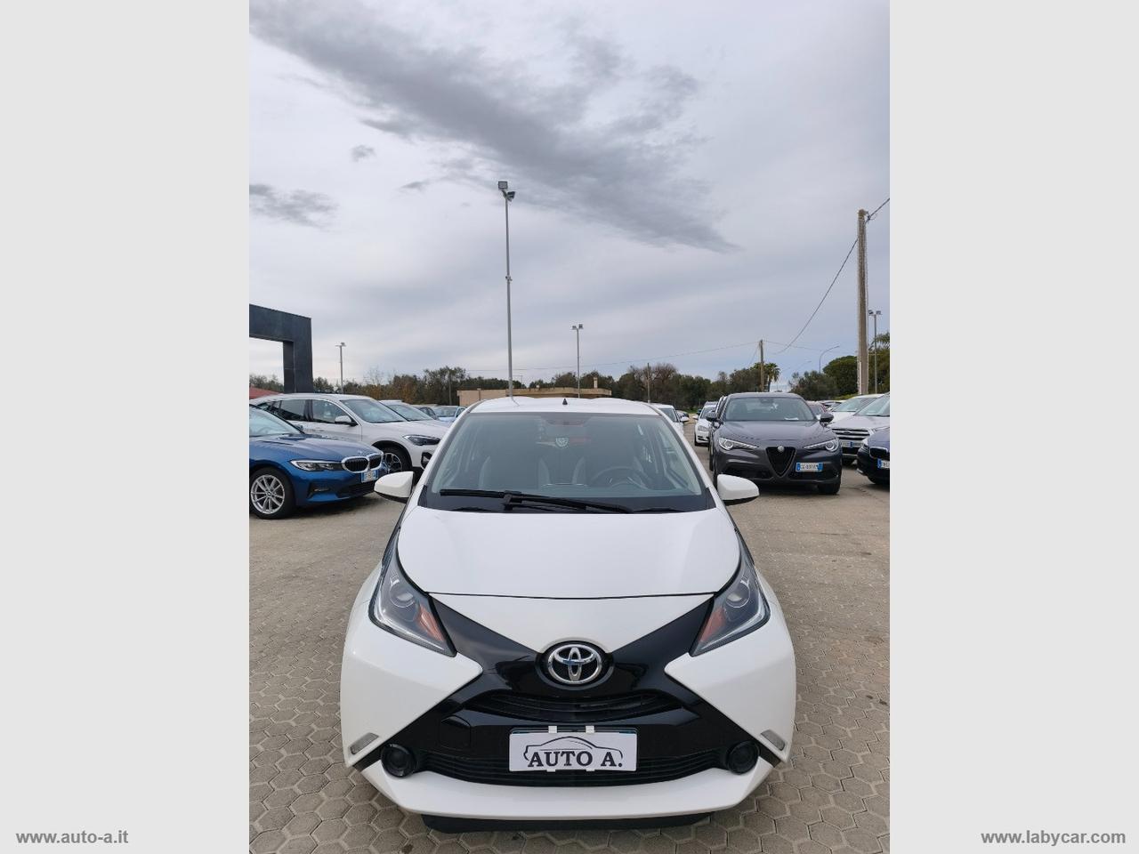 TOYOTA Aygo 1.0 VVT-i 69 CV 5p. x-pure