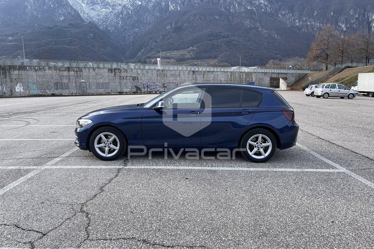 BMW 118d 5p. Advantage