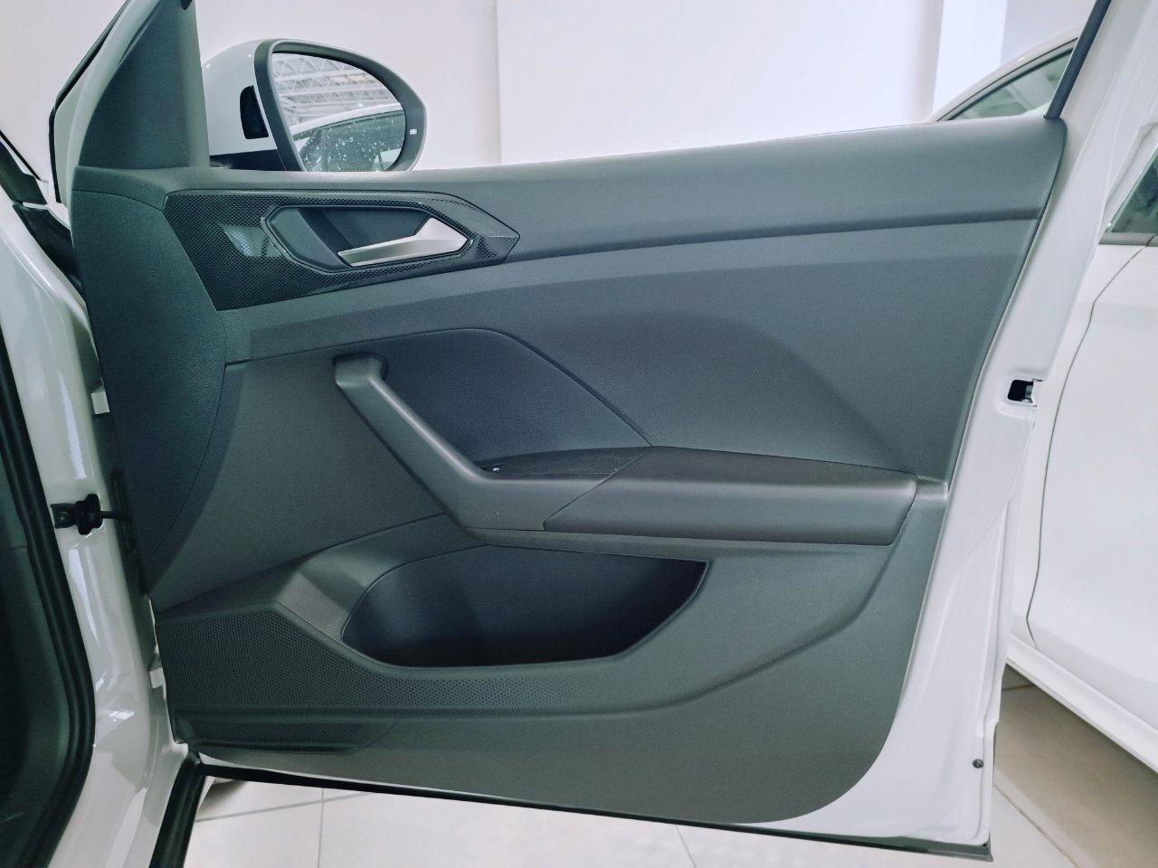 Volkswagen T-Cross 1.0 tsi 95CV nuova pronta consegna