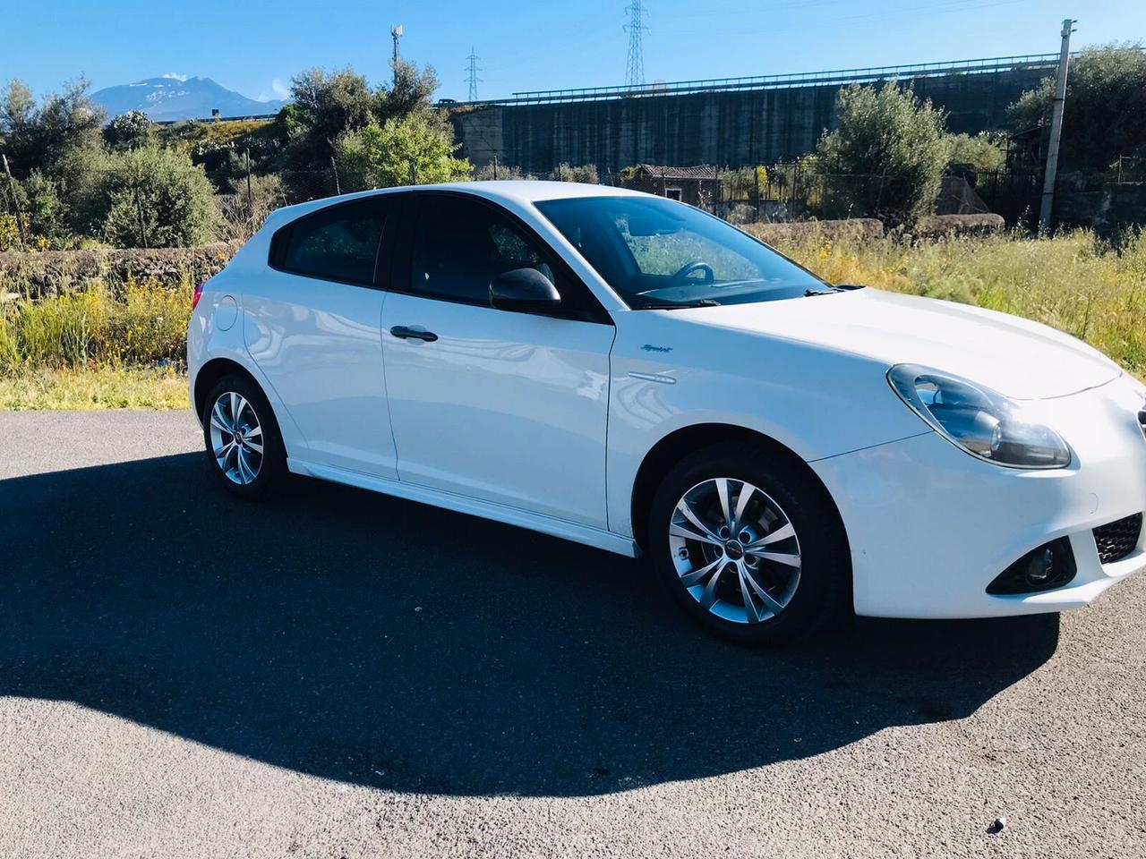 Alfa Romeo Giulietta 2.0JTDm FULLOPTIONAL CHIAMA 2015