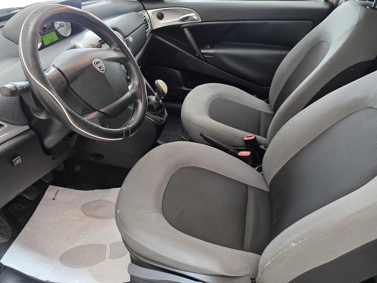Lancia Ypsilon 1.4 Oro Ecochic GPL