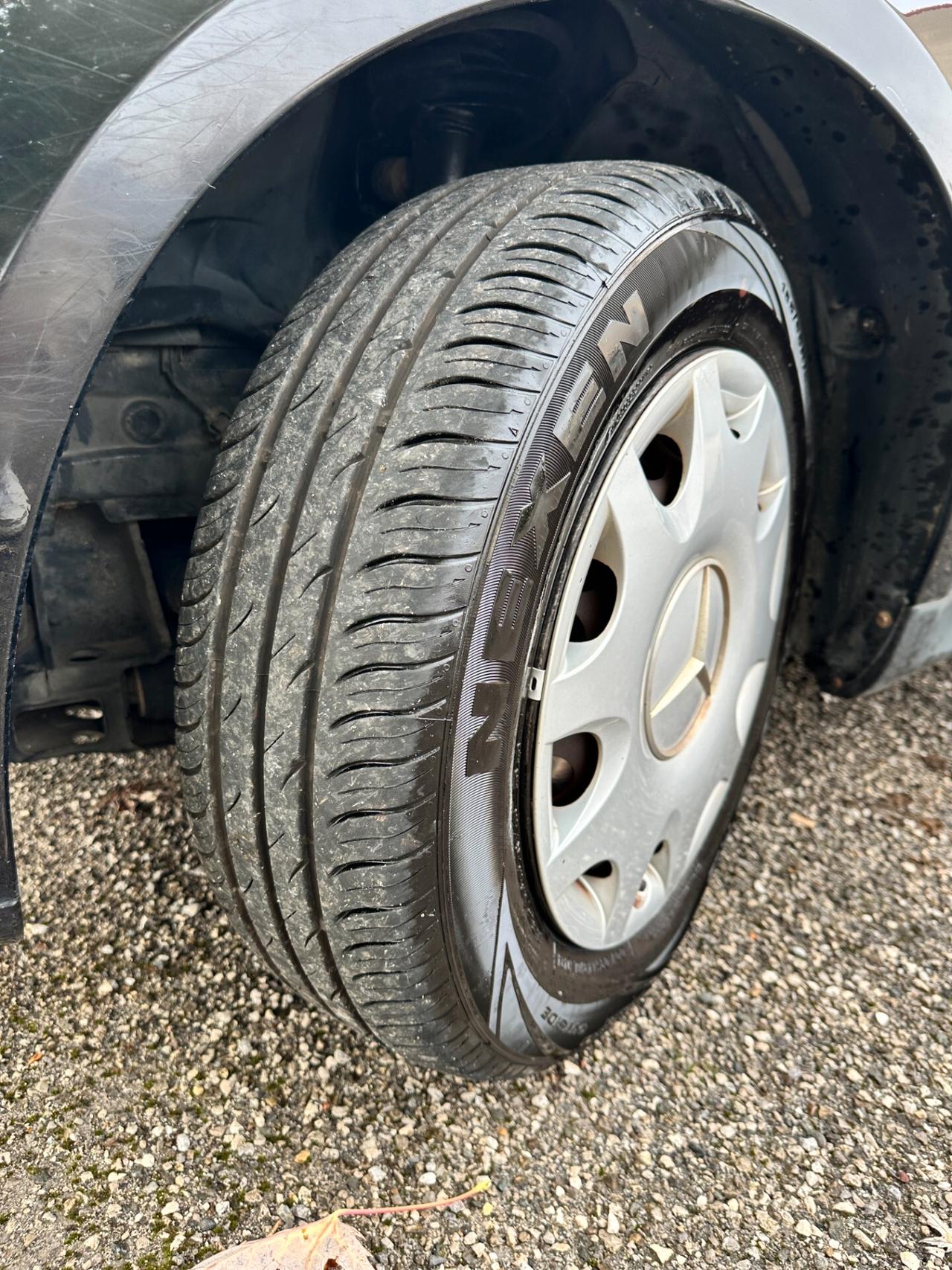 Mercedes-benz A 170 Classic 5P OK NEOP.