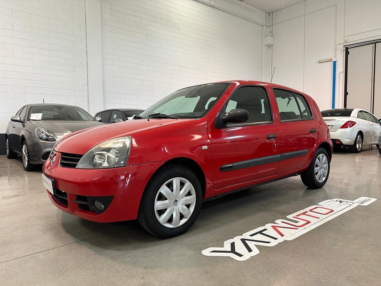 Renault Clio Storia 1.2 5 porte GPL Confort