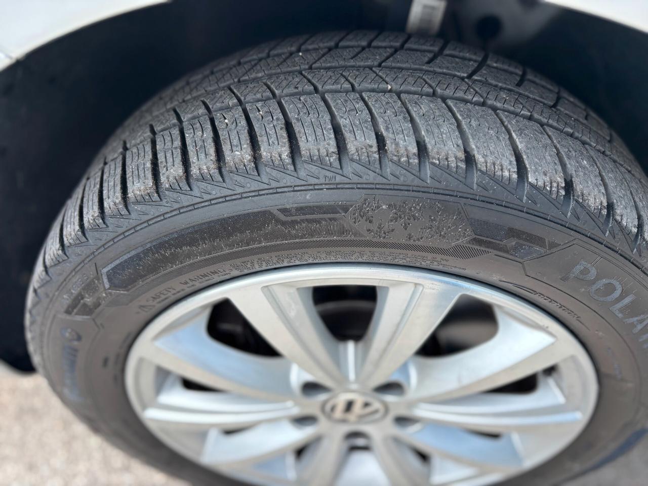 Volkswagen Touran 1.4 METANO CAMBIO AUTOMATICO