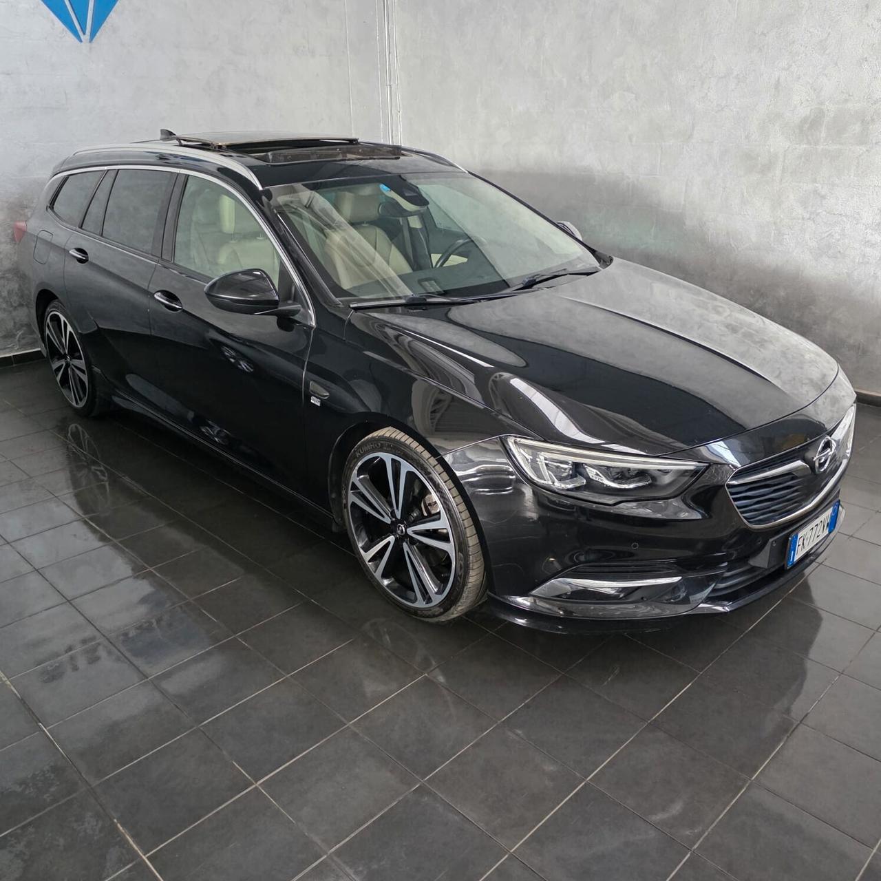 Opel Insignia 2.0 CDTI 170CV Sports Tourer aut. OPC LINE 4X4