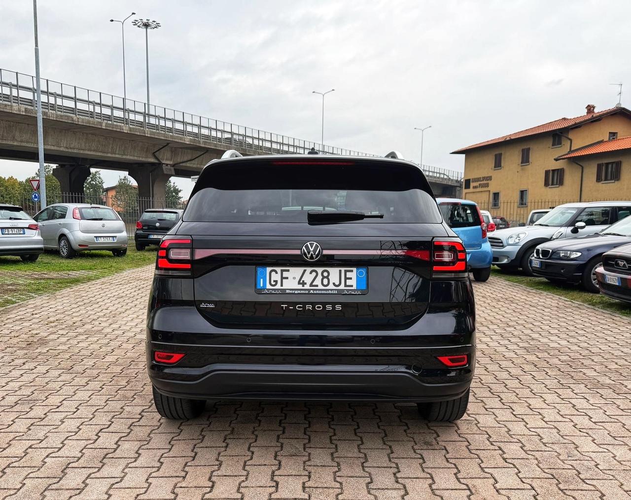 Volkswagen T-Cross 1.0 TSI 110 CV DSG AUTOMATICA