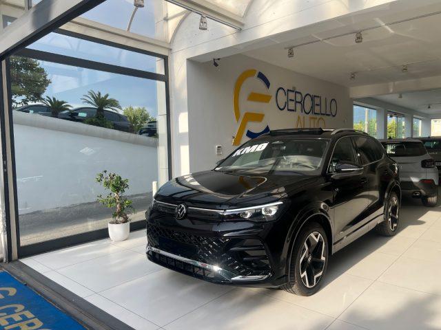 VOLKSWAGEN Tiguan 2.0 TDI 150 CV DSG R-Line Plus da ?519,00 mensili