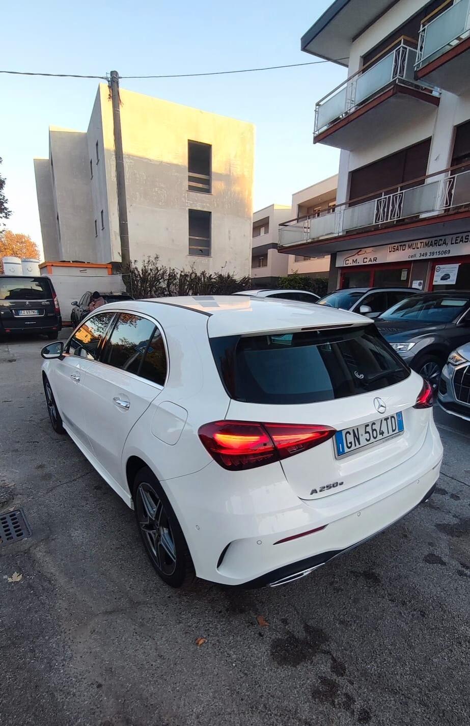 Mercedes-benz A 250 e Automatic Plug-in hybrid Premium