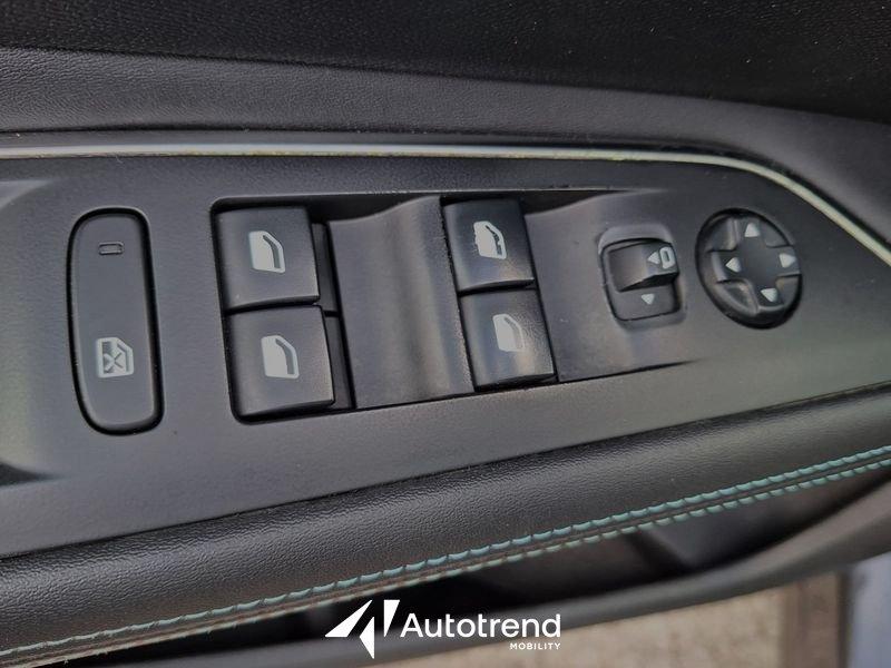 Peugeot 3008 BlueHDi 130 CV Automatica NAVI Allure S&S