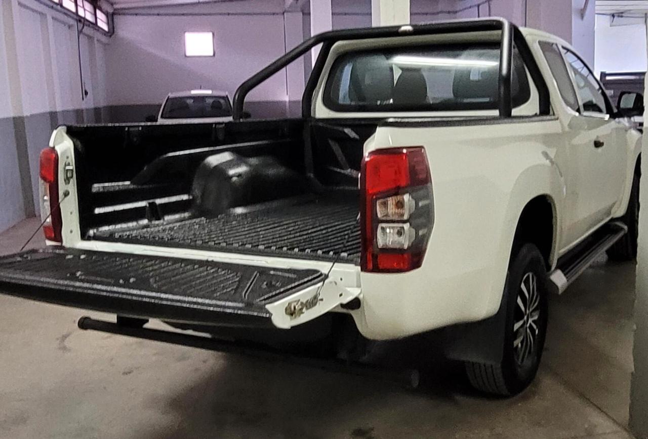 Mitsubishi L200 2.3 D Club Cab 4x4 Easy Select Inform