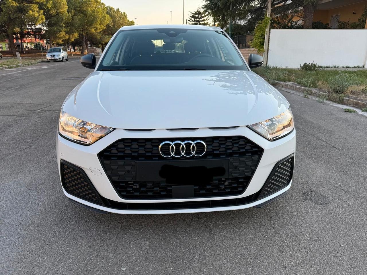 Audi A1 SPB 30 TFSI S tronic line edition