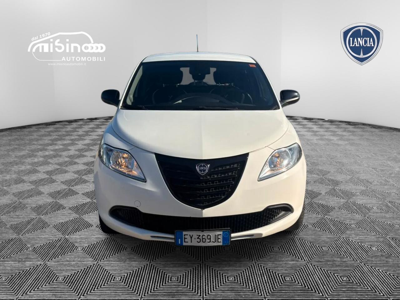 Lancia Ypsilon 5 porte - 2015