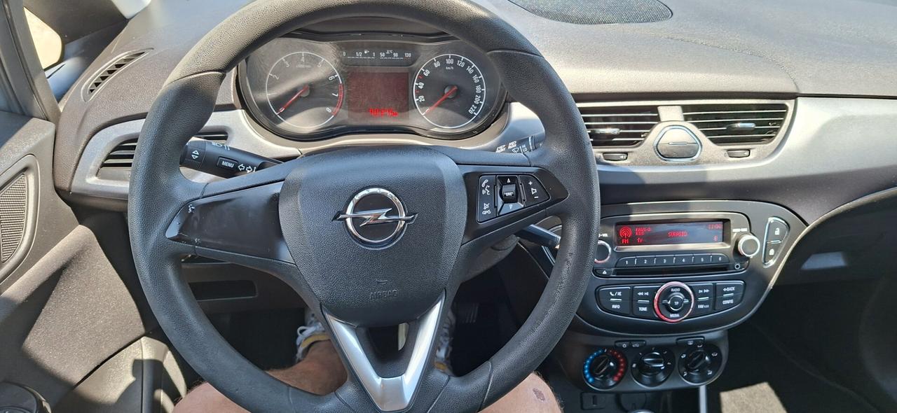 Opel Corsa 1.2 5 porte