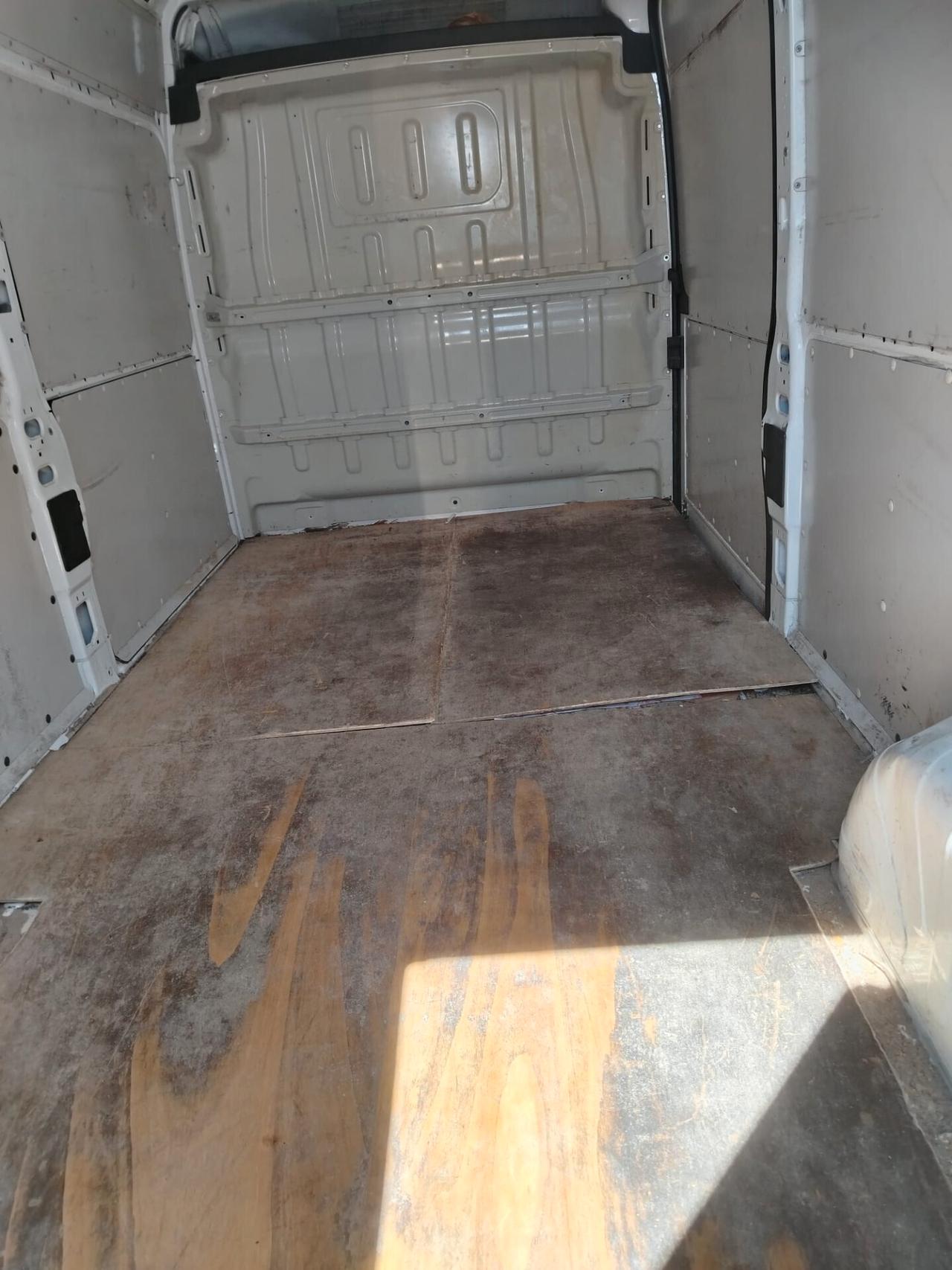 Citroen Jumper 33 2.2 HDi/130 PM-TM Furgone Business
