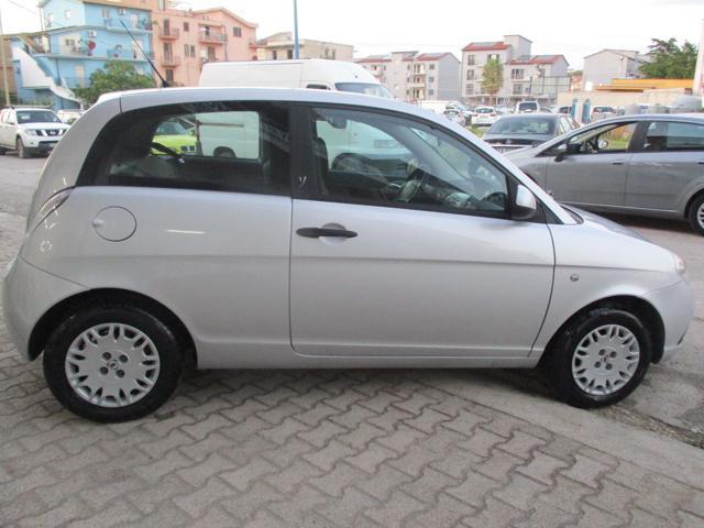 LANCIA Ypsilon 1.2 69 CV Diva