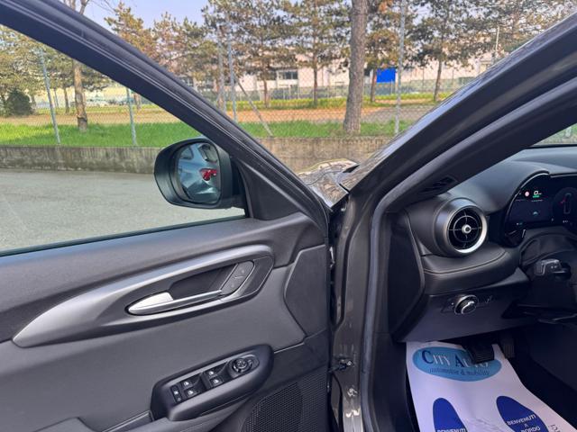 ALFA ROMEO Tonale 1.3 280 CV PHEV AT6 Q4 Ti