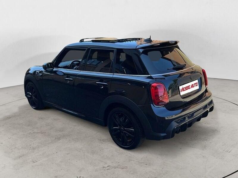 MINI Mini 5 porte Mini 5p 1.5 ONE allestimento JCW