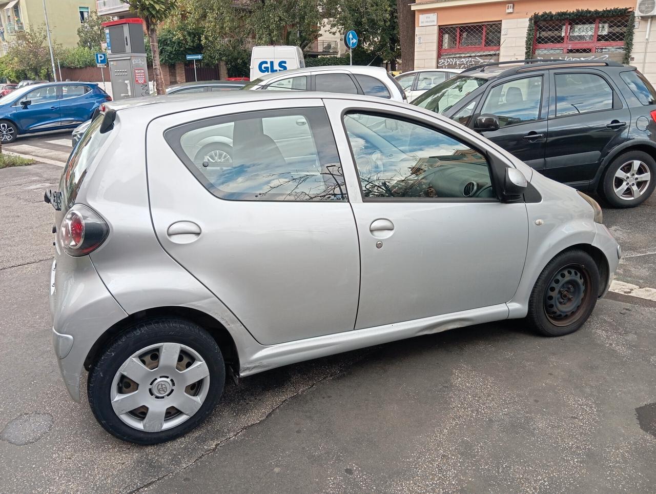 Toyota Aygo 1.0 automat. 5p Now