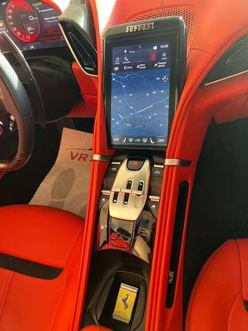 Ferrari Roma SPIDER 3.9 F1
