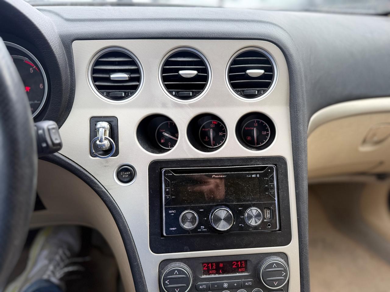 Alfa Romeo 159 1.9 JTDm 16V Sportwagon Distinctive