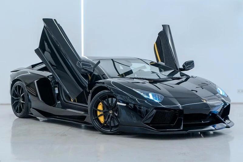 Lamborghini Aventador 6.5 V12 NOLEGGIO LUNGO TERMINE - LEASING FULL INCLUSIVE
