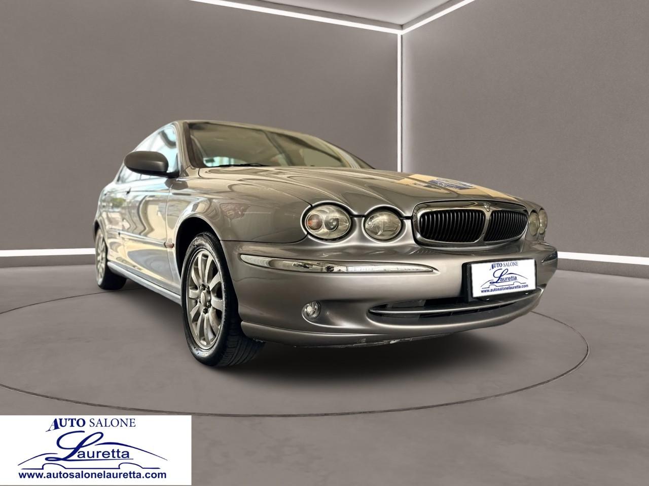 Jaguar X-Type 2.5 V6 24V cat Executive