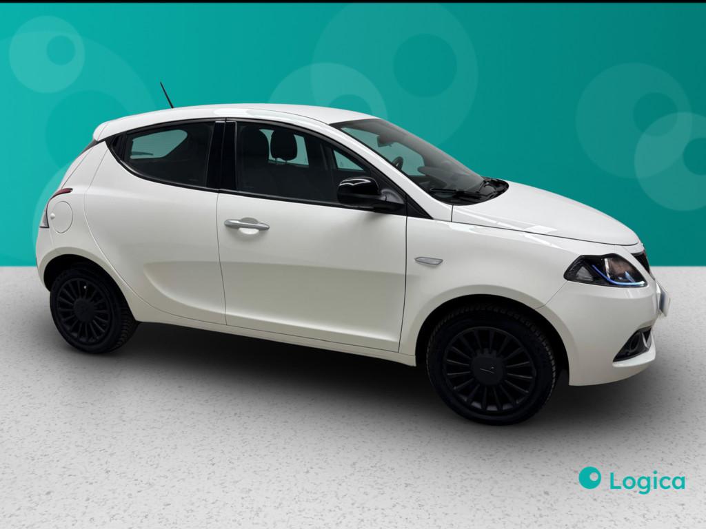 LANCIA Ypsilon III 2021 - Ypsilon 1.0 firefly hybrid Silver s&s 70c