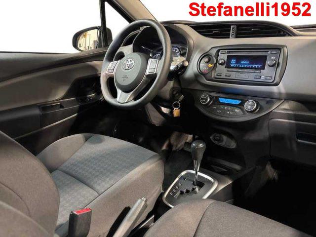 TOYOTA Yaris III 2017 - 5p 1.5h Active my18