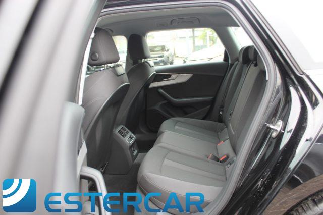 AUDI A4 Avant 40 TDI quattro S tronic Business Advanced