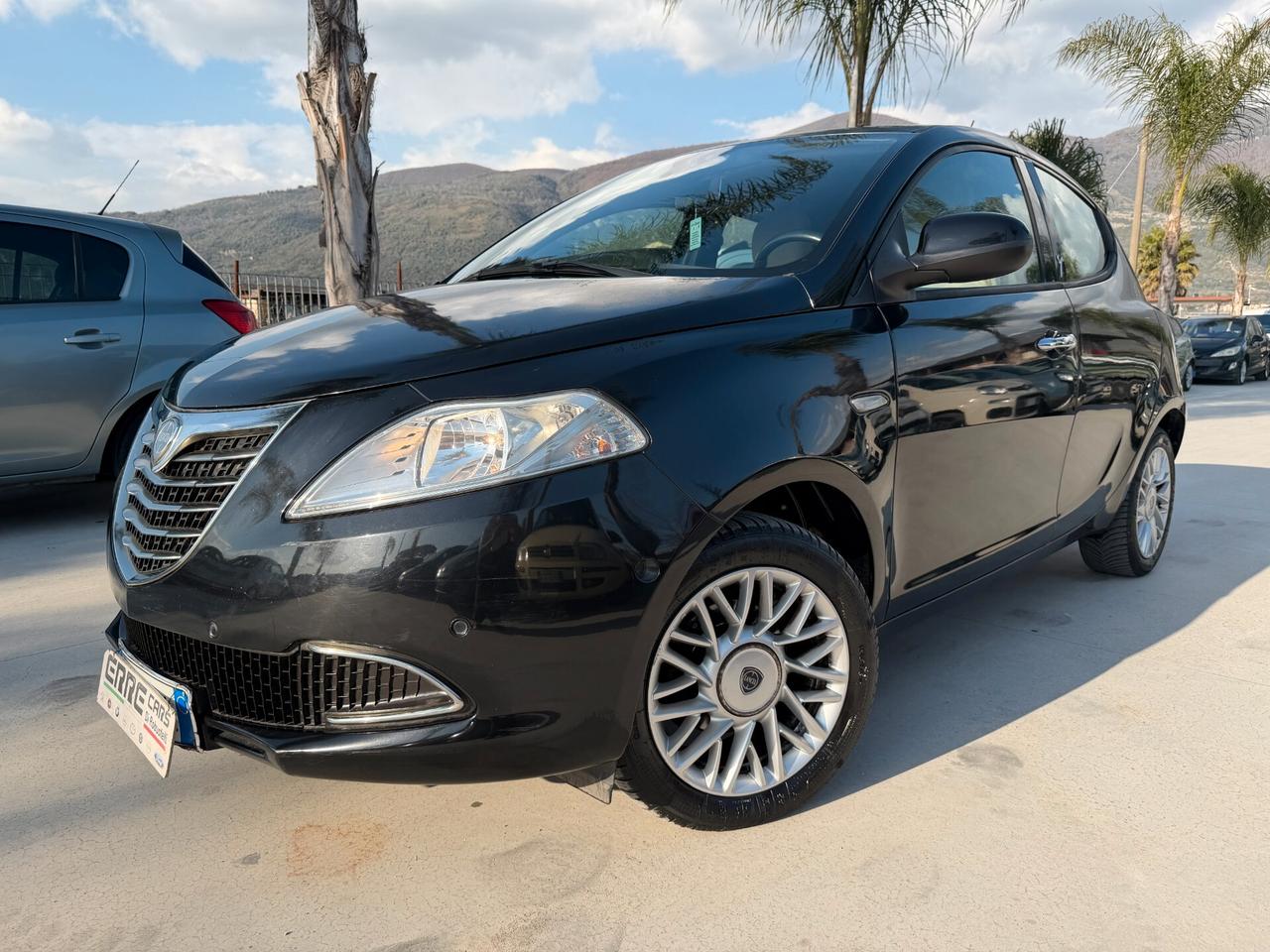 LANCIA YPSILON 2014 1.2 BENZINA 69 CV *DISTR FATTA