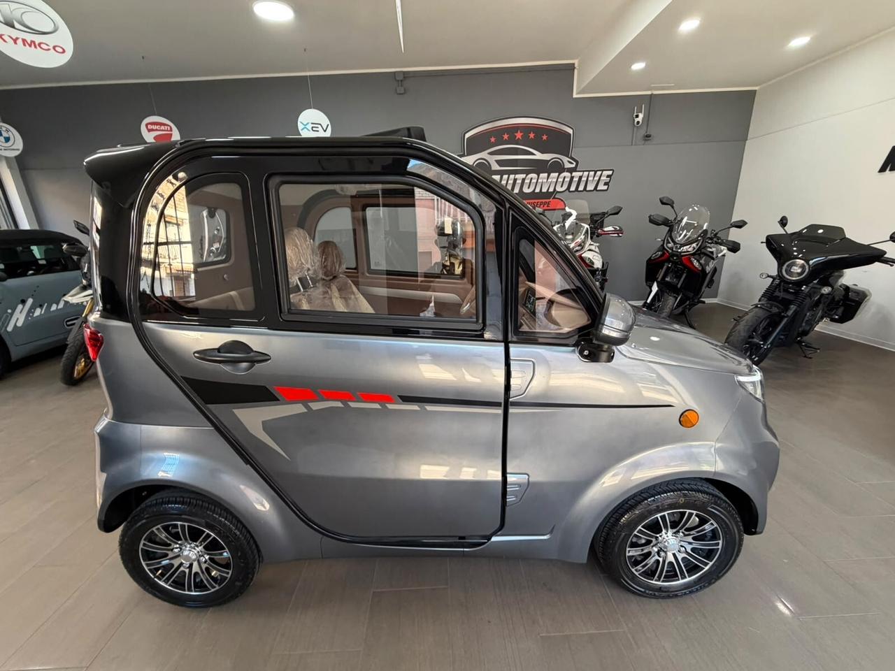 MANARA F1 COME CITROEN AMI - FIAT TOPOLINO - AIXAM A RATE DA € 75 AL MESE