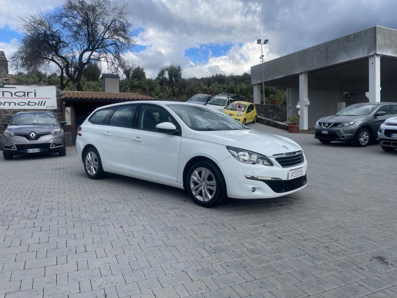 Peugeot 308 BlueHDi 100 S&S Business