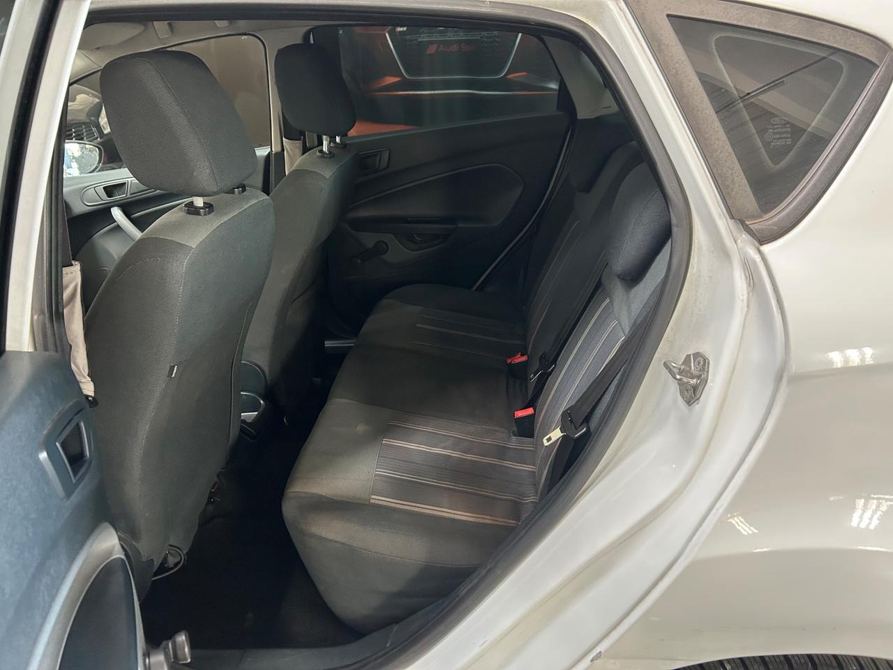 Ford Fiesta 1.4 TDCi 68cv 5p. Titanium