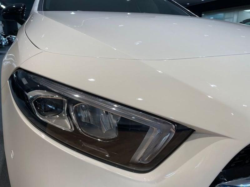 Mercedes-Benz Classe A A 180 d Premium Night edition Plus auto