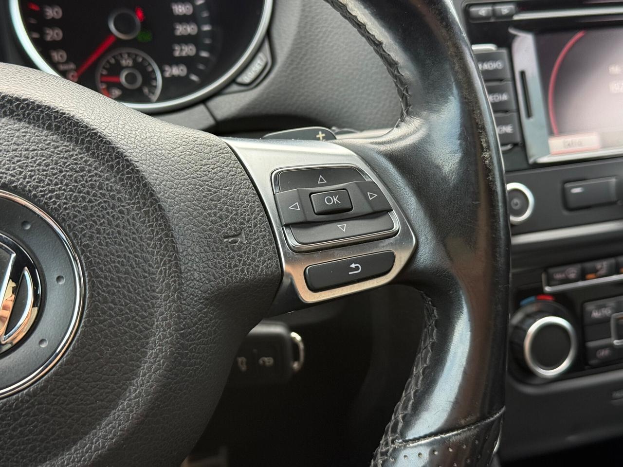 VOLKSWAGEN Golf 2010 1.4 TSI 160CV DSG R-Line